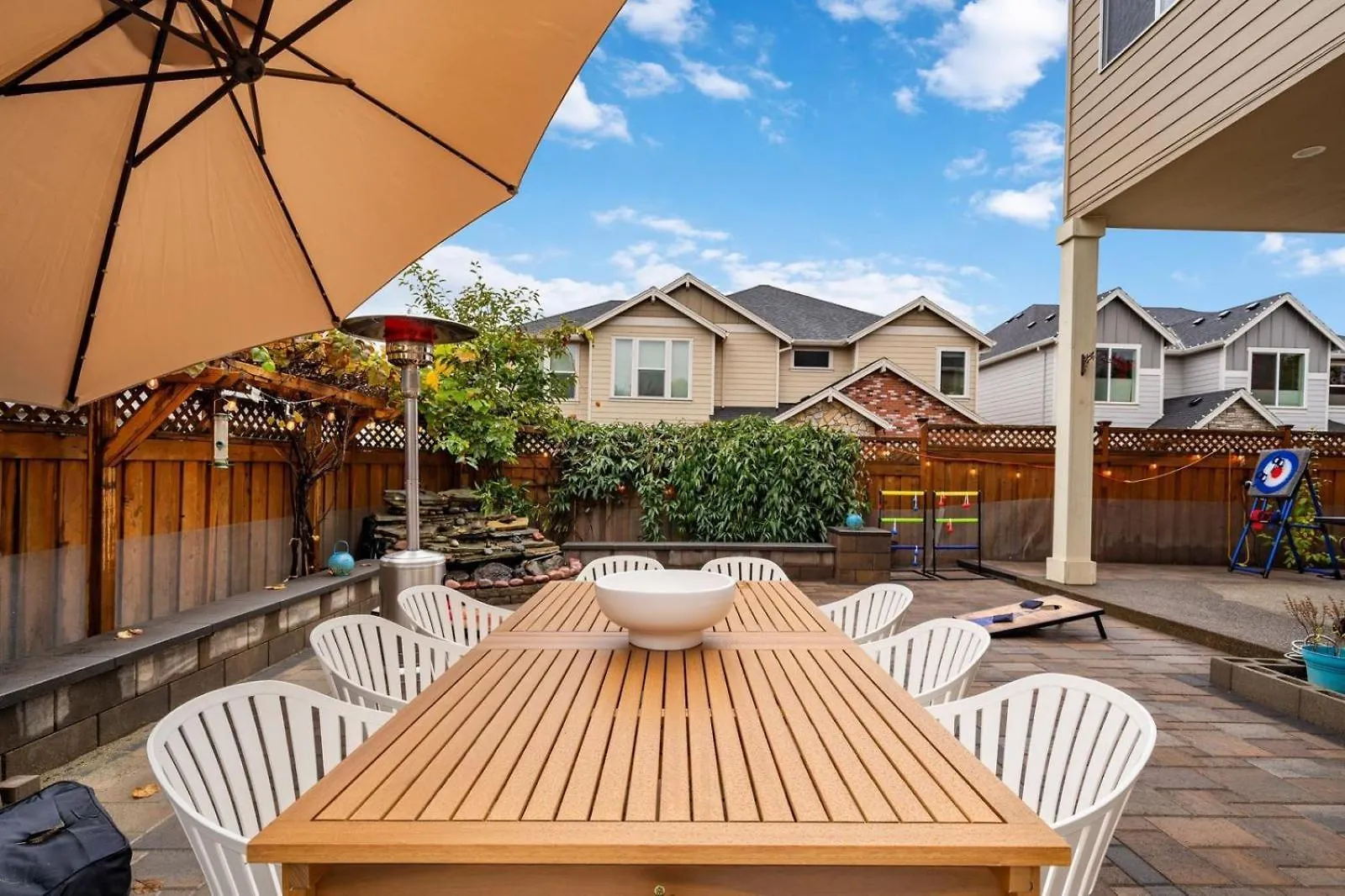 Luxury Home, 5Br, 4Bt, Near Portland Dt, Game Room, Nature Trails Holiday home